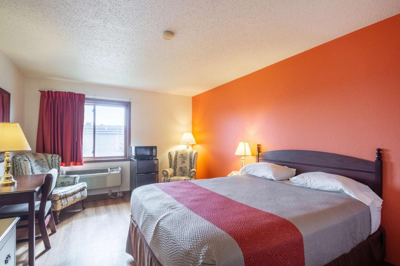 Motel 6-Saukville, Wi المظهر الخارجي الصورة